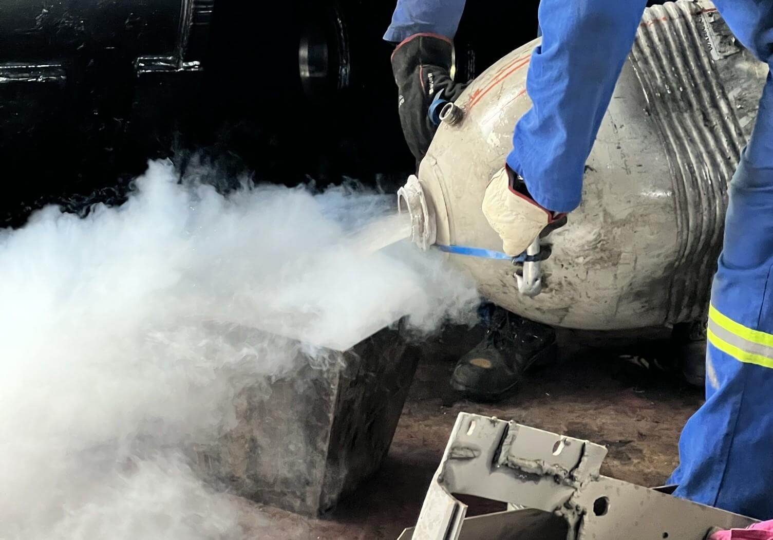 Cryogenic treatment services for aerospace and industrial components